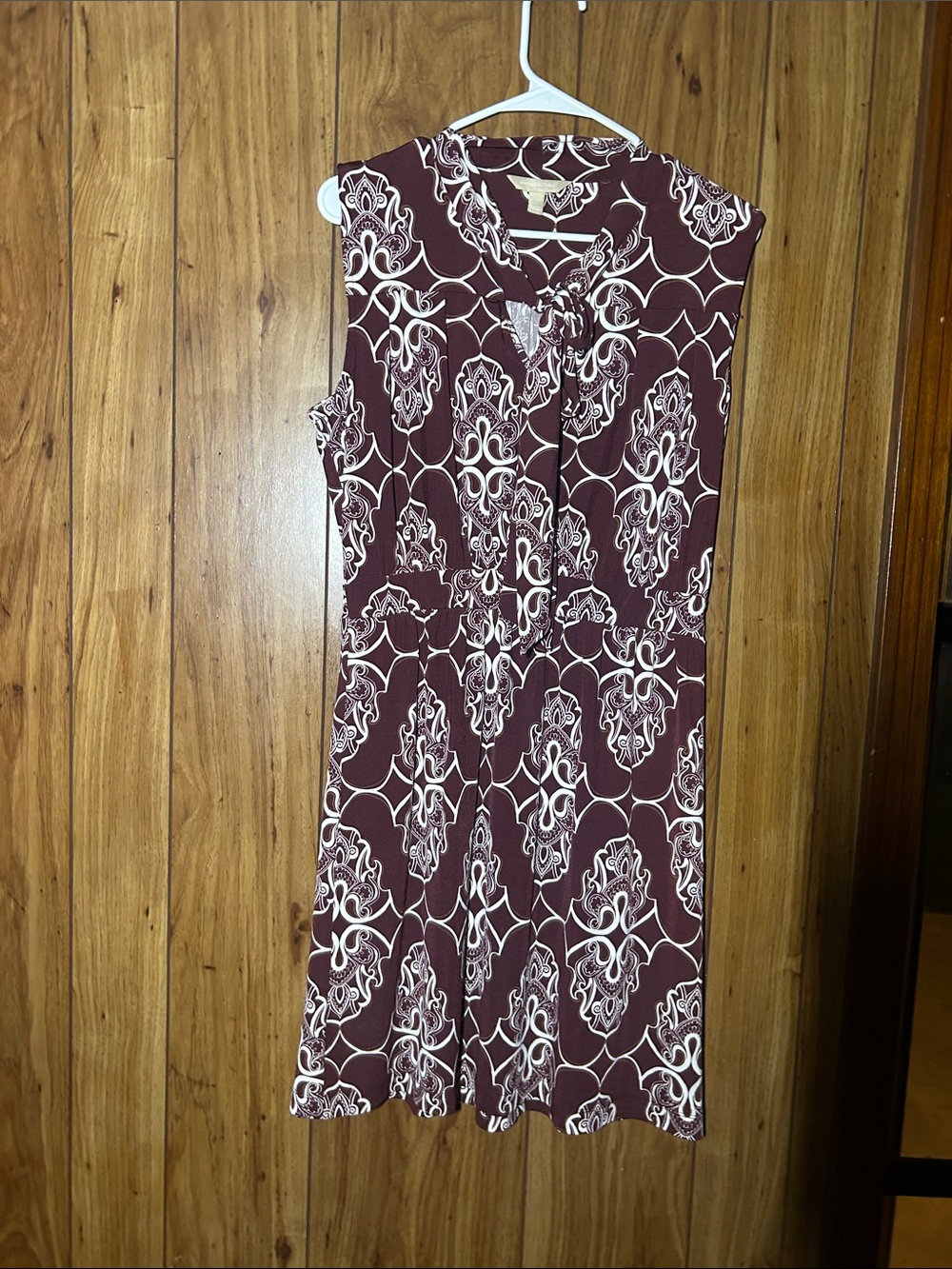Banana Republic Maroon and Cream Printed Dress